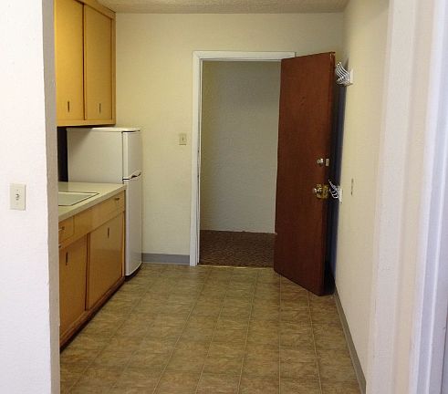 2nd image of 412 E North Bend Way