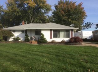 18450 Holland Rd, Brookpark, OH 44142