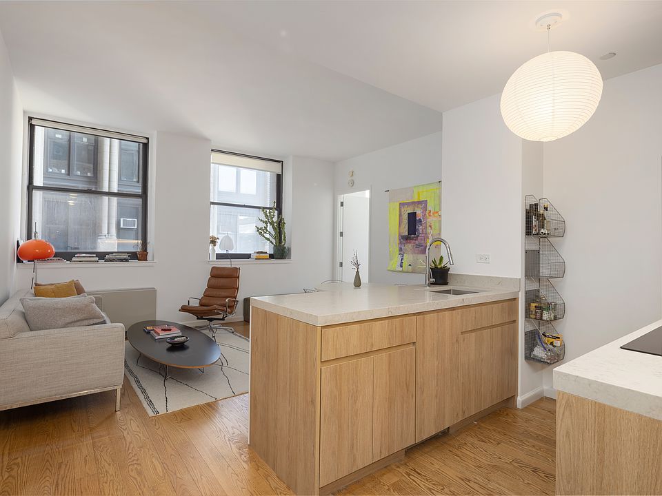 1st image of 150 Nassau St APT 6D