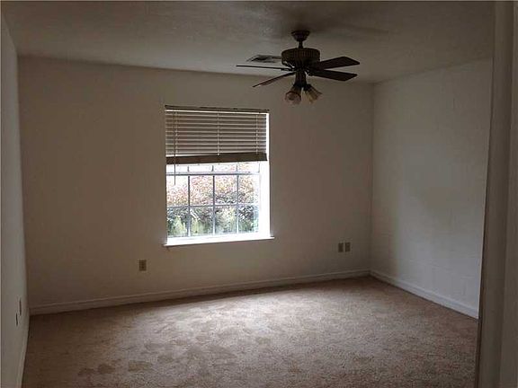 4th image of 105 Metairie Ct