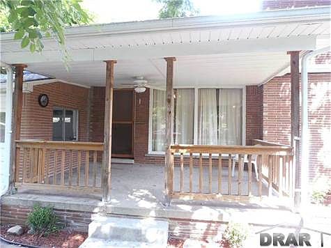 4th image of 9644 Andrews Ave