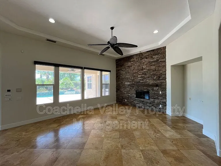 135 Tesori Dr — Photo 56