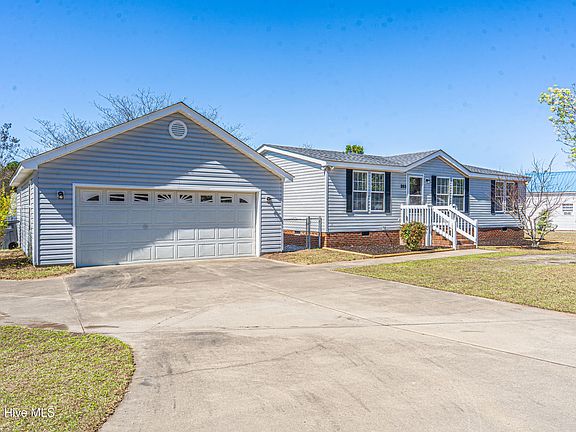 3rd image of 263 Countryside Drive