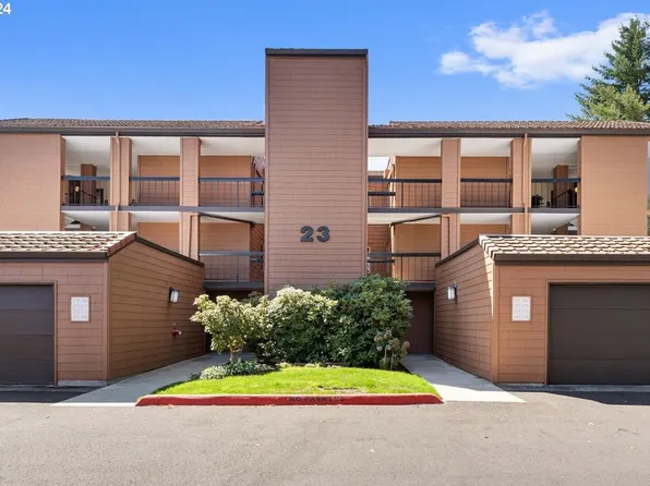 174 Oswego Smt, Lake Oswego, OR 97035