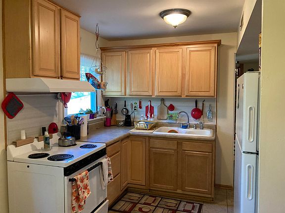 5th image of 3222 N O'Brien Pl