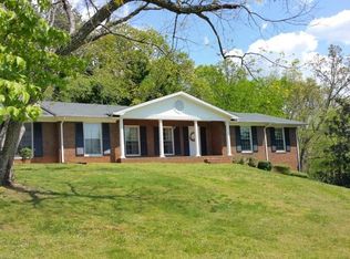 621 Crestview Rd, Anniston, AL 36207