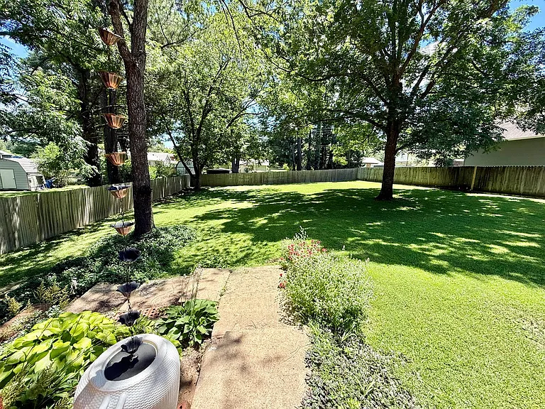 316 Marzee Ann Dr — Photo 24