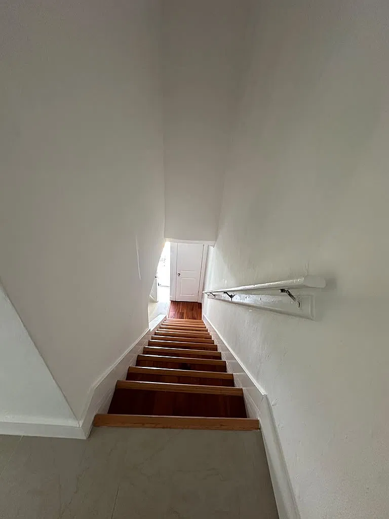 2 bed, 783 sqft, $2,300 — Photo 2