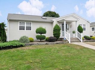 20 Columbus St, Providence, RI 02908