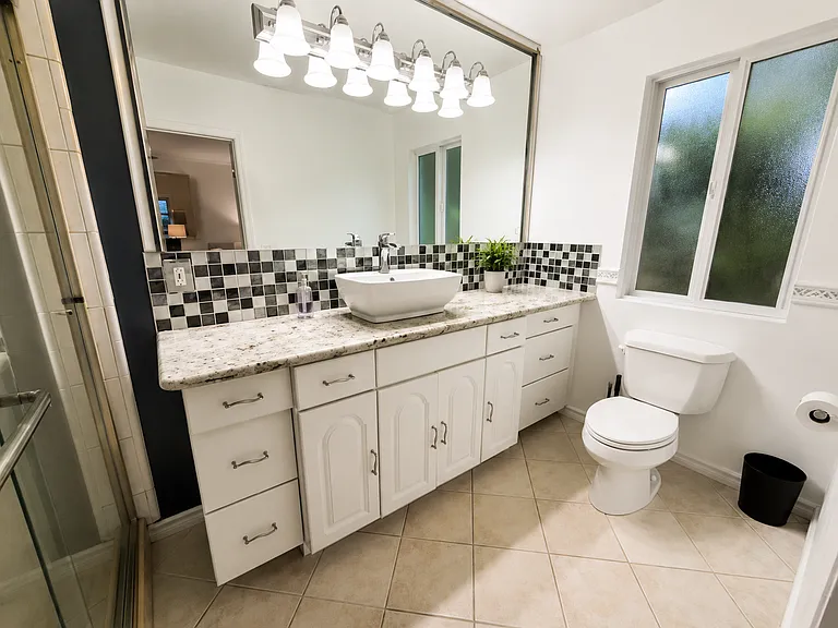 576 Pomeroy Ave — Photo 36