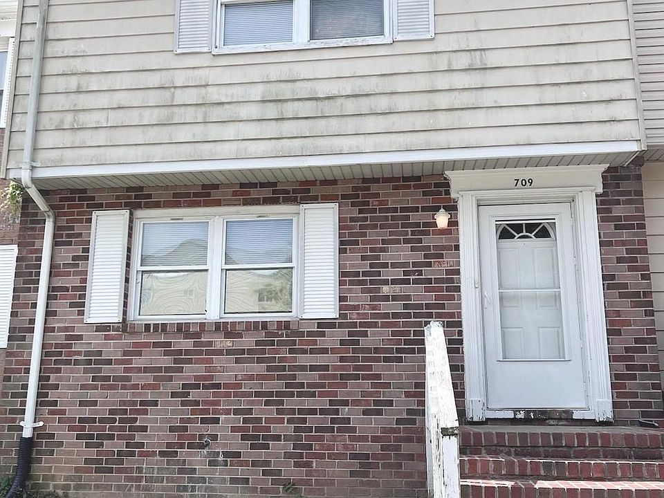 1st image of 709 Olde Forge Dr
