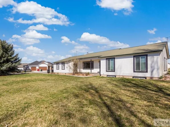 1987 47th St, Ammon, ID 83401