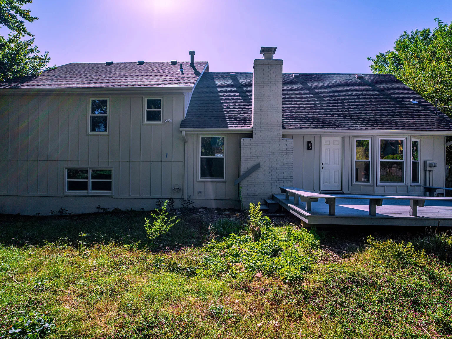 5 bed, 2076 sqft, $2,950 — Photo 2