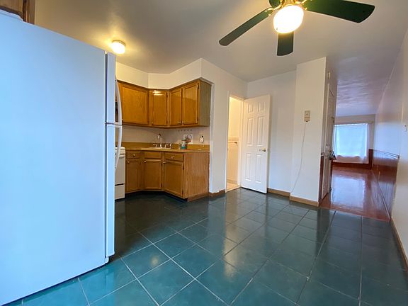 5th image of 156 Prospect Ave