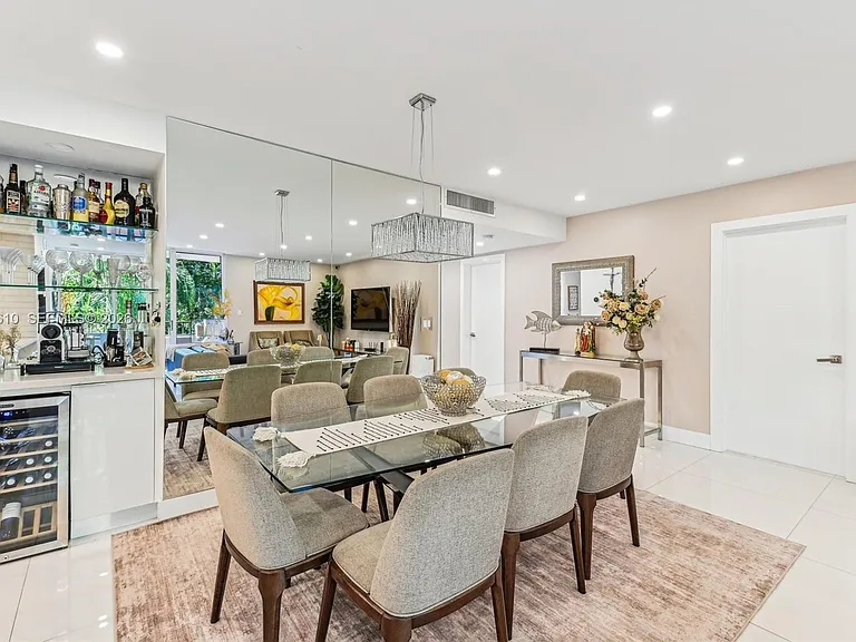 121 Crandon Blvd #251 — Photo 9