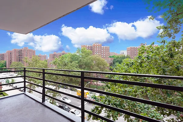 Rented by Olnick Organization | media 2