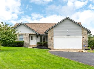 7825 Belle Plain Dr, Dayton, OH 45424