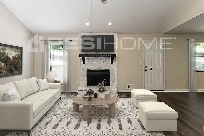 8269 Tupelo Trl — Photo 5