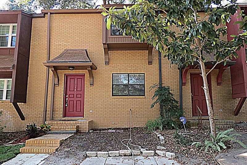 1st image of 1820 Larette Dr #6
