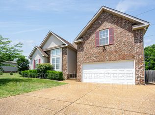 3998 Kristen St, Spring Hill, TN 37174