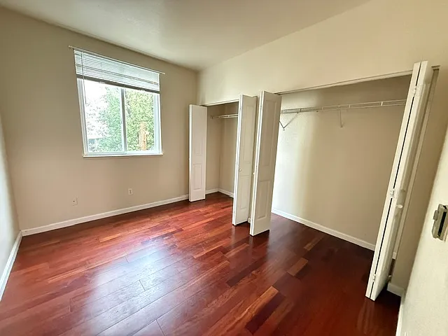 2615 Telegraph Ave — Photo 6