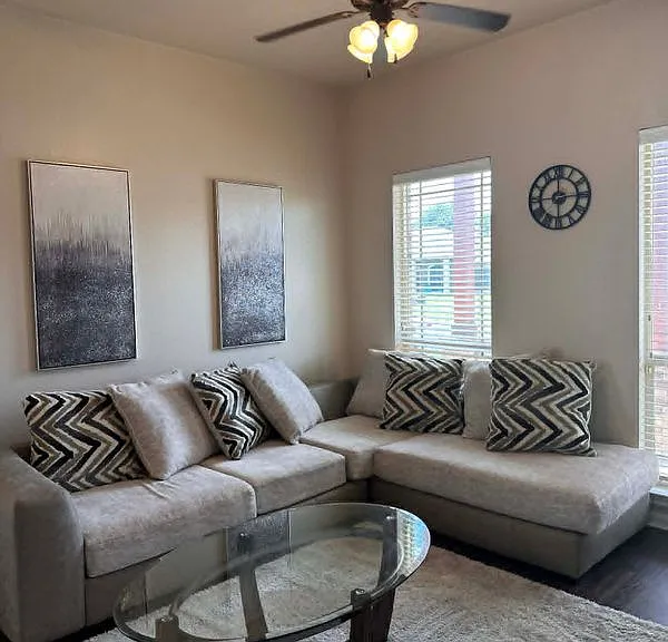 6900 Deorsam Loop — Photo 12