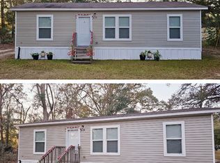 618 SE Pearl St, Collins, GA 30421