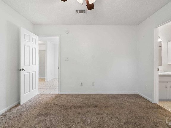 4th image of 518 Greenberry Dr