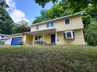 7741 Deerfield Rd, Liverpool, NY 13090
