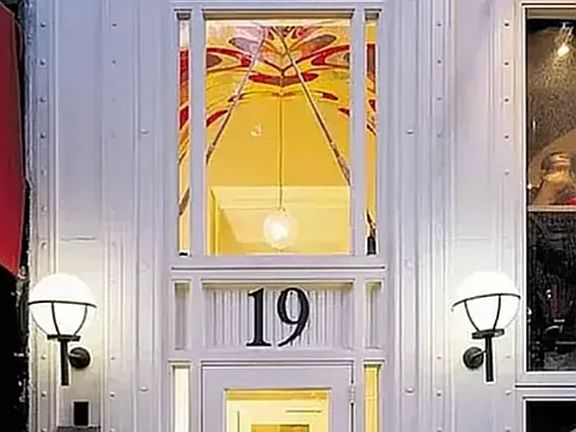 5th image of 19 Saint Marks Pl APT 4