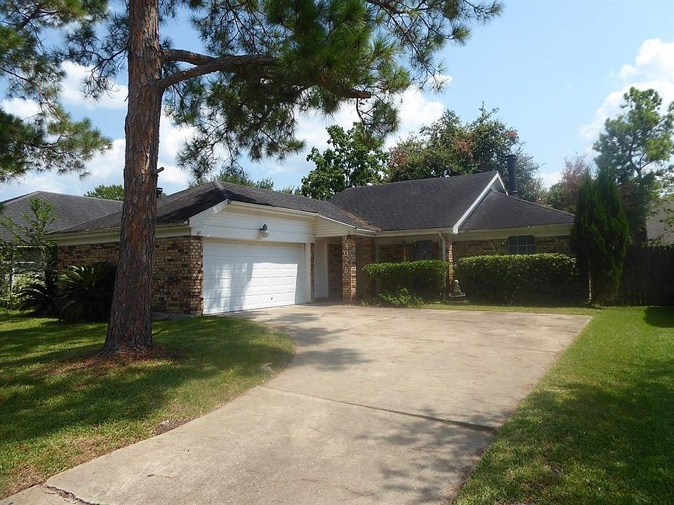 1st image of 4026 Lotus Dr