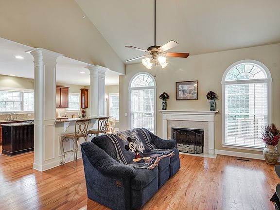 4th image of 2024 Catalina Way