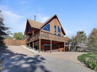 5390 Locarno Dr, Wrightwood, CA 92397