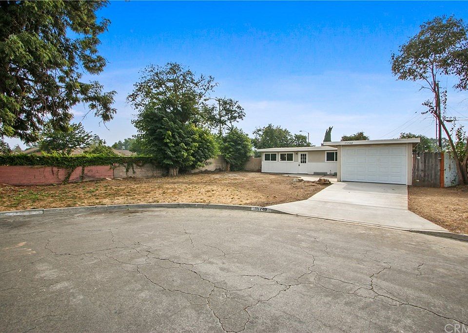 1st image of 15748 Wedgeworth Dr