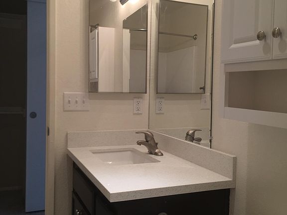 3rd image of 4629 Utah St #4