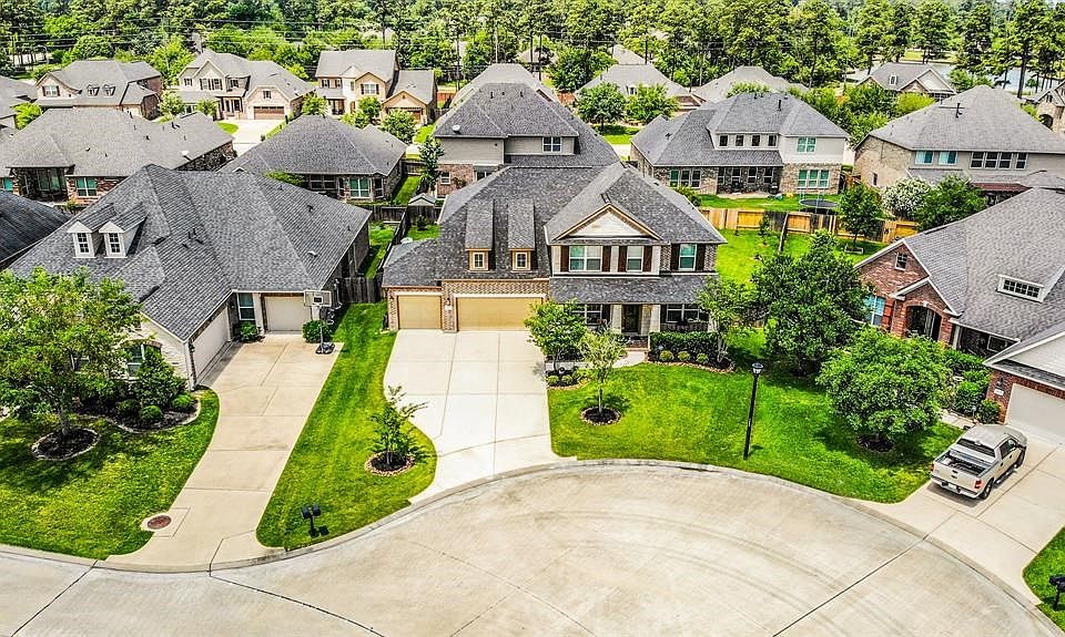 1st image of 14219 Park Antique Ln