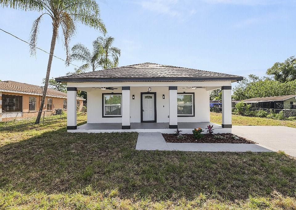 1st image of 1115 N SWINDELL AVENUE