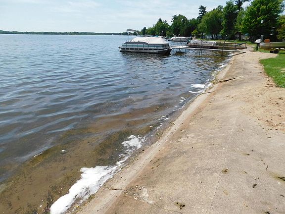 3rd image of N5968 Lake Dr