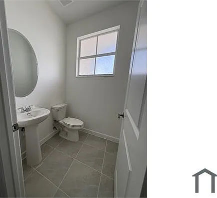4 bed, 1600 sqft, $3,600 — Photo 3