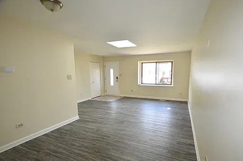 3372 Windsor Ln Photo 1