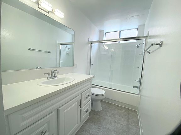 5th image of 11640 Kiowa Ave #406
