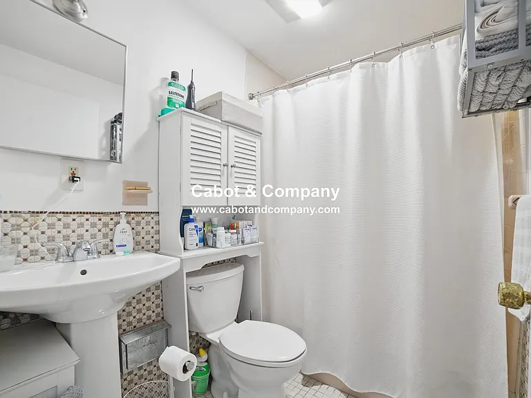 102 Appleton St #3 — Photo 8