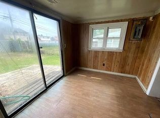 3129 Sollers Point Rd, Baltimore, MD 21222