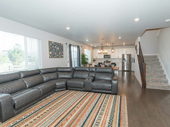 2nd image of 13534 Tree Sparrow Ln