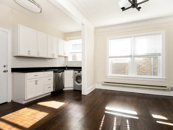 327 Kedzie St APT 3, Evanston, IL 60202