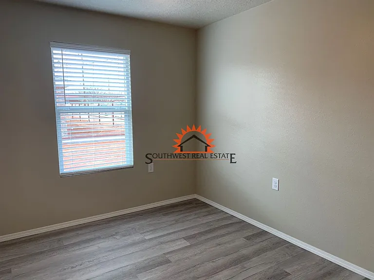 1208 W. Manana Blvd. — Photo 13