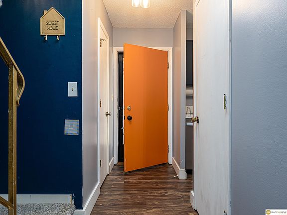 4th image of 626 Parkview Ave