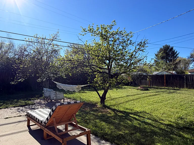 1224 S Navajo St — Photo 15