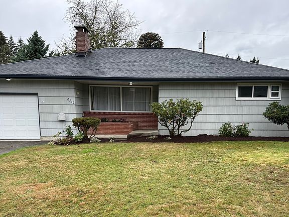 Vintage Charming close to Oly High! You will fall in love with the location...quiet neighborhood with sidewalks and close to Vic's and Spuds! Popular Southend location with good freeway access!