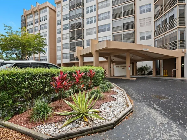 1100 Saint Charles Place #D611, Pembroke Pines, FL 33026